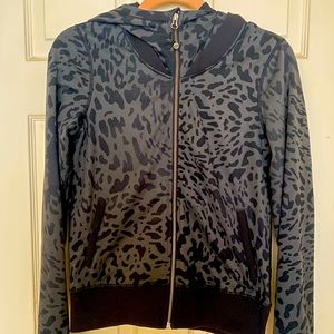 Lululemon zip up size 4